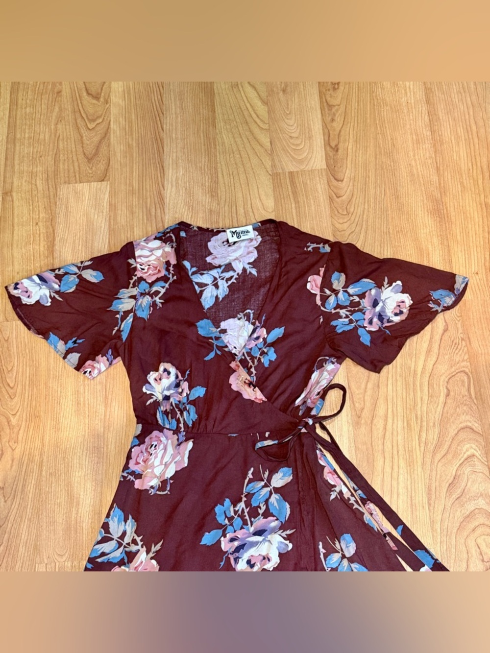 Show Me Your Mumu Women’s Andrea Floral Burgundy Short Sleeve Wrap Dress Size S - Picture 3 of 10